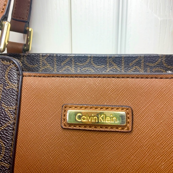 Calvin Klein | Women’s Brown Zip Top Tote - Picture 7 of 7